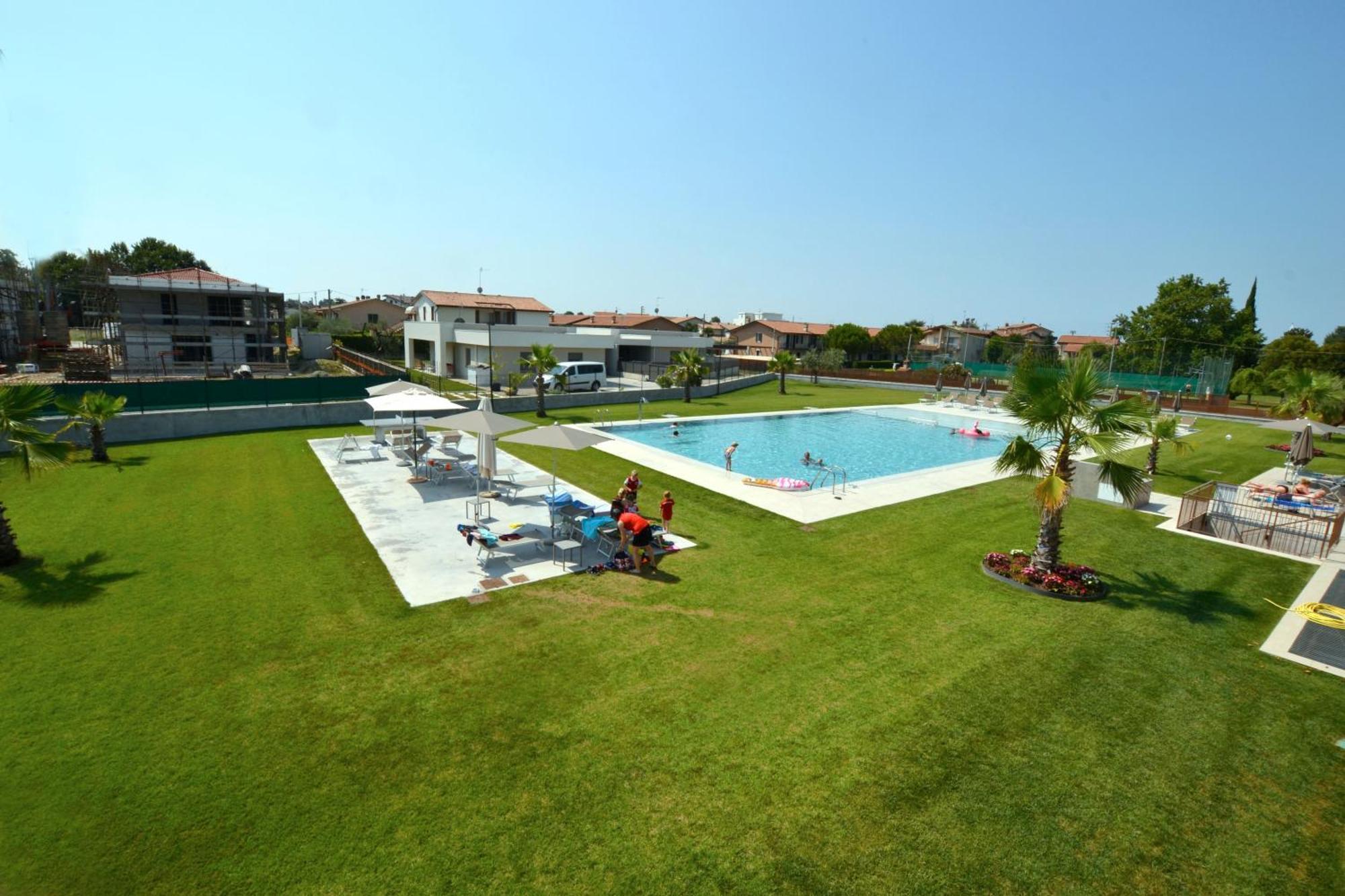 Residence La Magnolia - Aparments Lazise Exterior foto